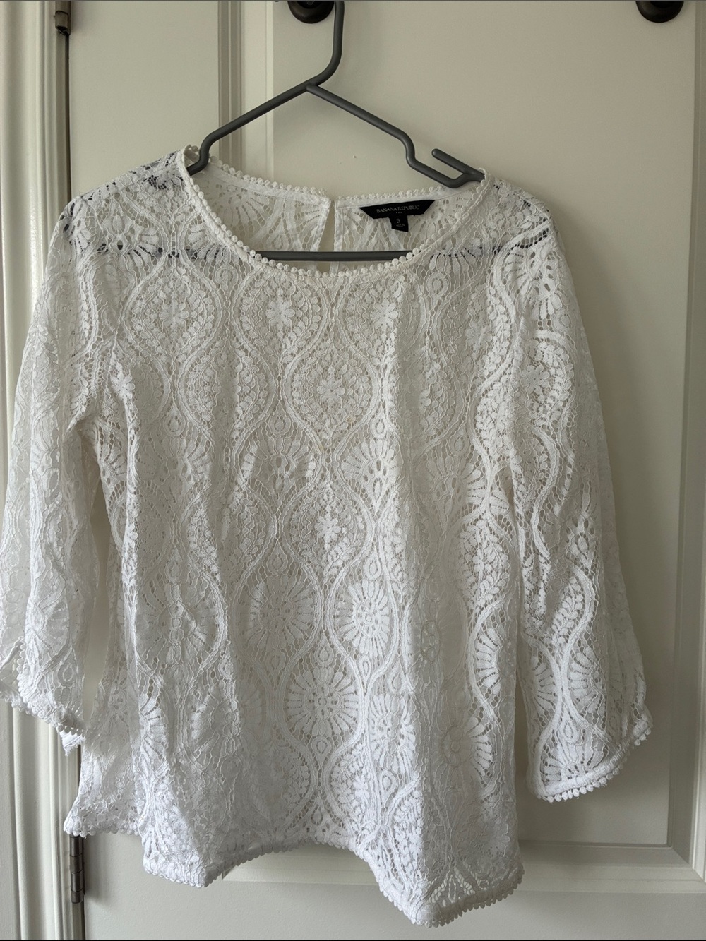 Banana Republic White Lace Scoop-Neck Blouse